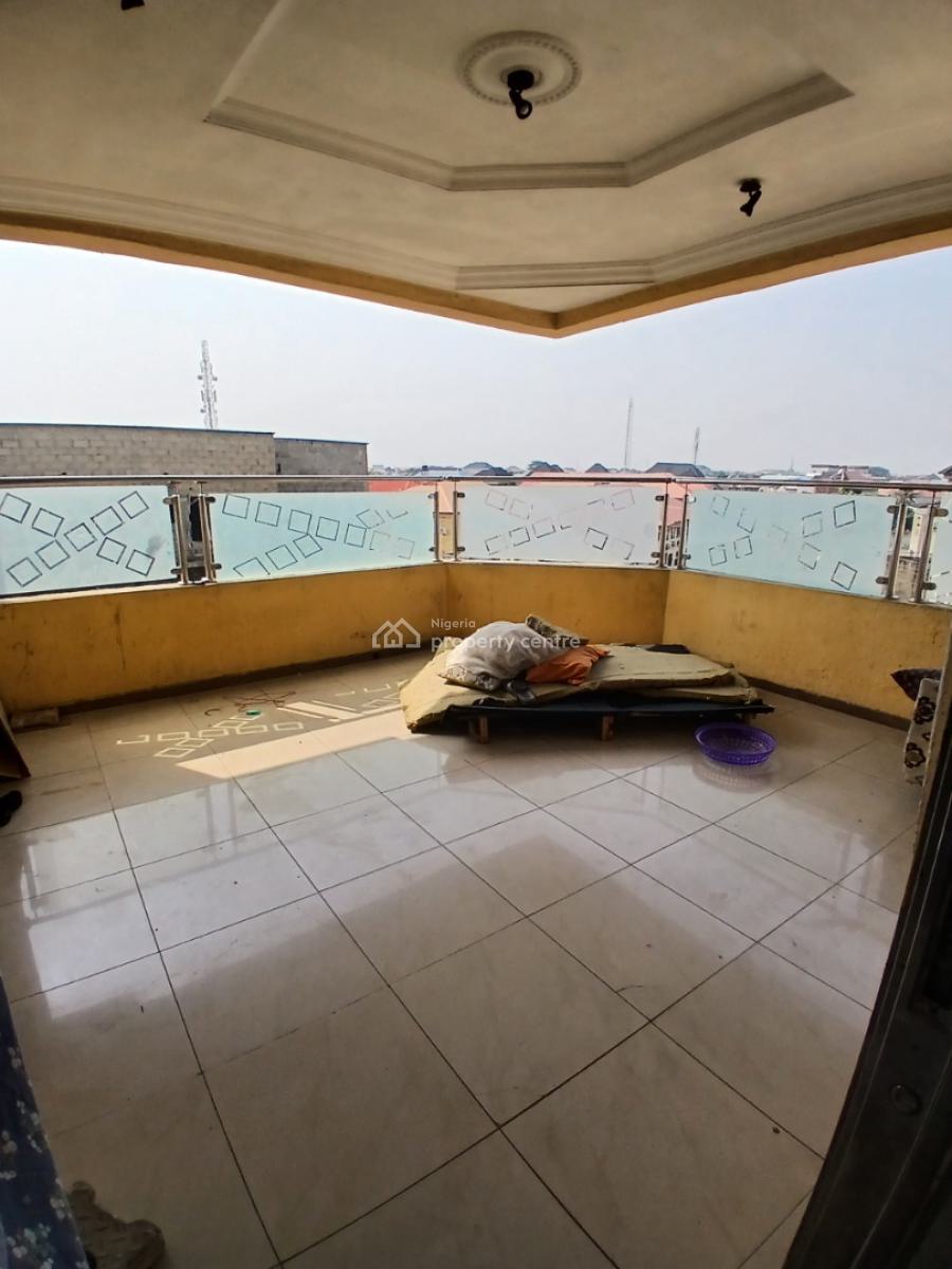 Massively Spacious 3 Bedroom Flat, Badore, Badore, Ajah, Lagos, Flat / Apartment for Rent