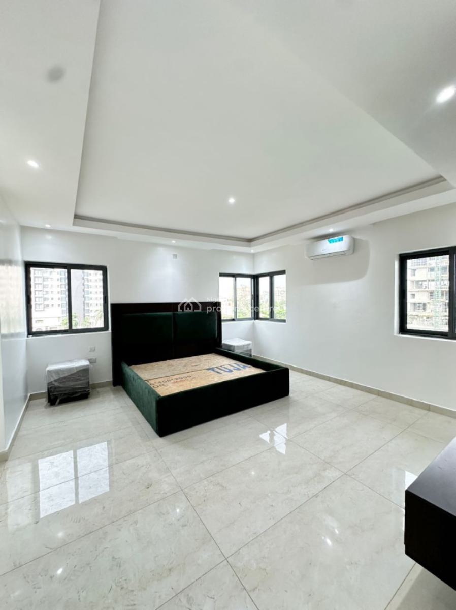 Well Built 3 Bedroom Apartment with Bq, Ikoyi, Lagos, Flat / Apartment for Sale