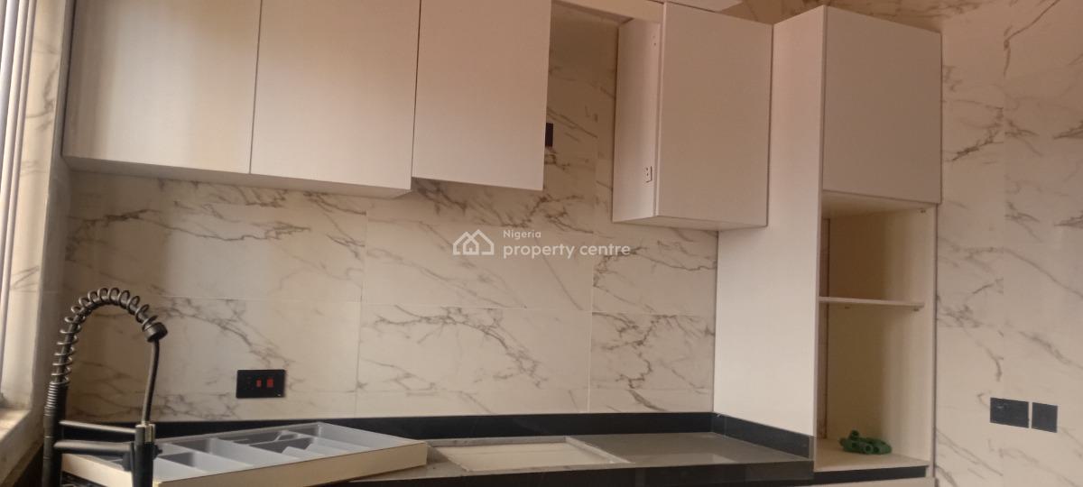 Luxury 3-bedroom Apartment with Pool, Gym & Elevator Access, Ikate, Lekki, Lagos, Flat / Apartment for Rent