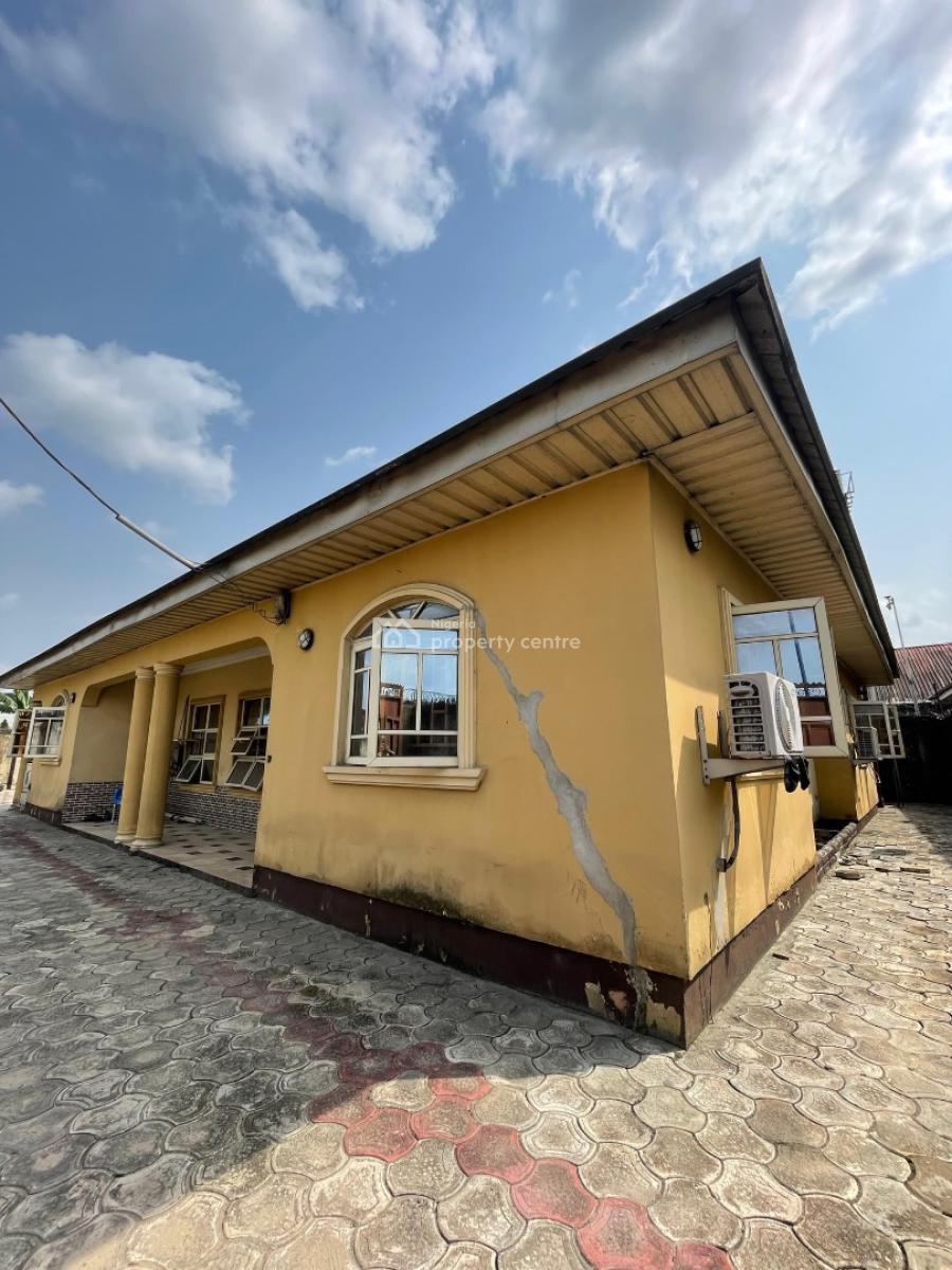 4 Bedroom Bungalow on 1 & Half Plots, Off Sars Road, Rumuagholu, Port Harcourt., Port Harcourt, Rivers, Detached Bungalow for Sale