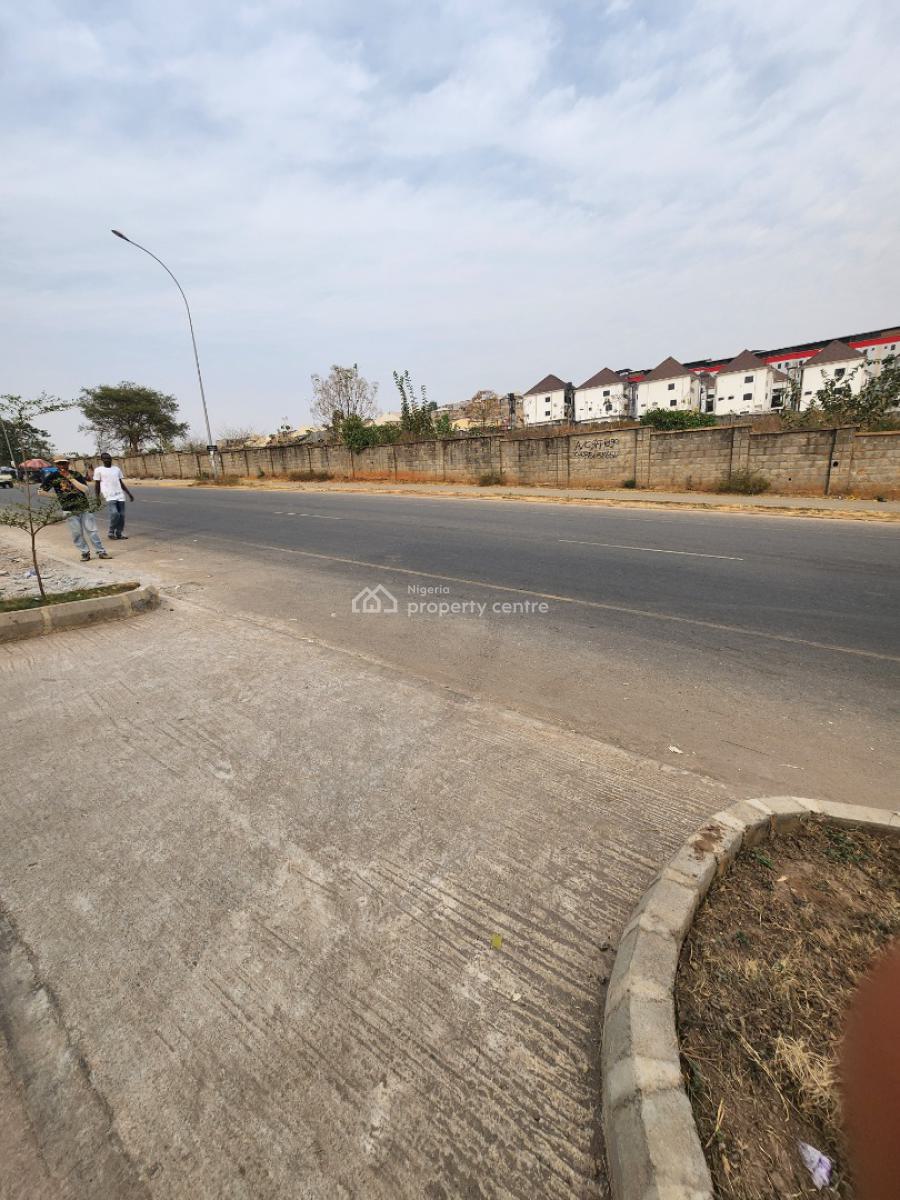 Newly Built 4 Bedroom Terrace Duplex in Jahi, Jahi, Jahi, Abuja, Terraced Duplex for Sale