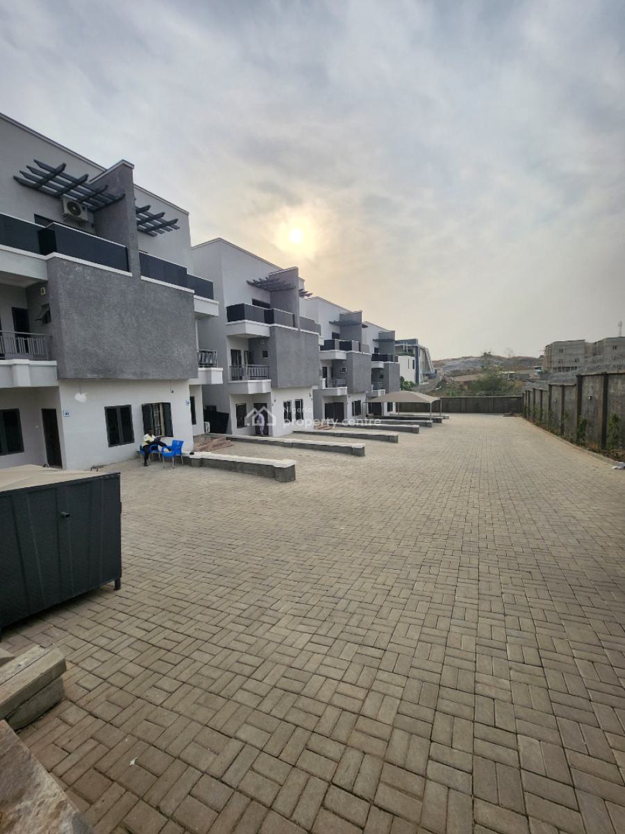 Newly Built 4 Bedroom Terrace Duplex in Jahi, Jahi, Jahi, Abuja, Terraced Duplex for Sale