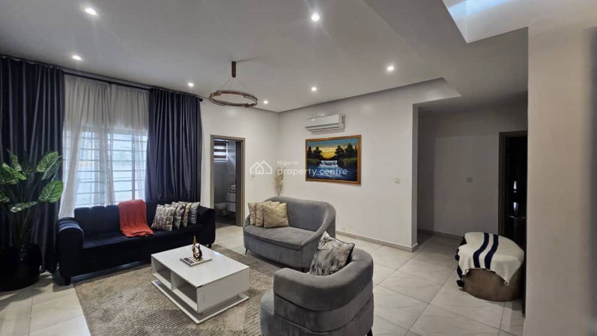 Nicely Built Fully Furnished 3 Bedroom Apartment in an Haven Location., Ikeja, Lagos, Adeniyi Jones, Ikeja, Lagos, Block of Flats for Sale