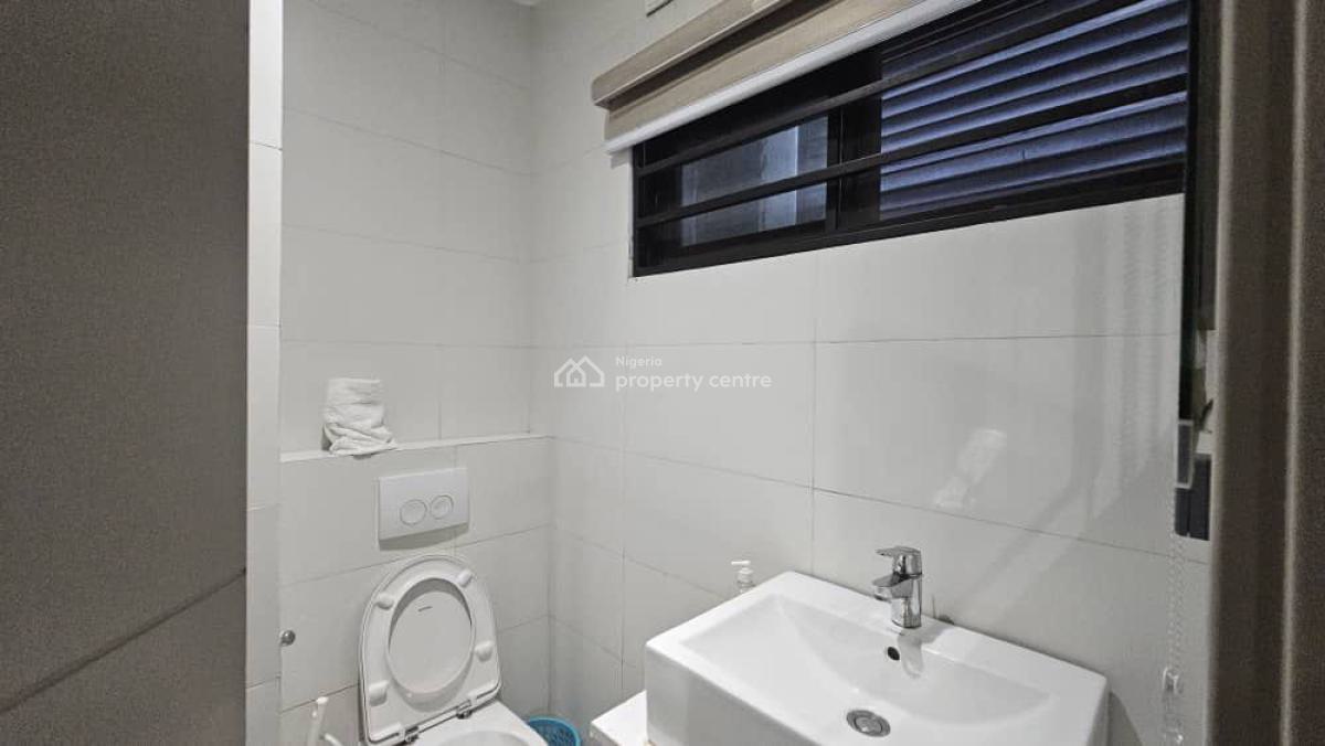 Nicely Built Fully Furnished 3 Bedroom Apartment in an Haven Location., Ikeja, Lagos, Adeniyi Jones, Ikeja, Lagos, Block of Flats for Sale