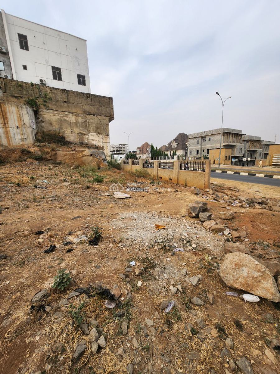 Hot Land in a Prime Location in Guzape, Guzape, Guzape District, Abuja, Residential Land for Sale