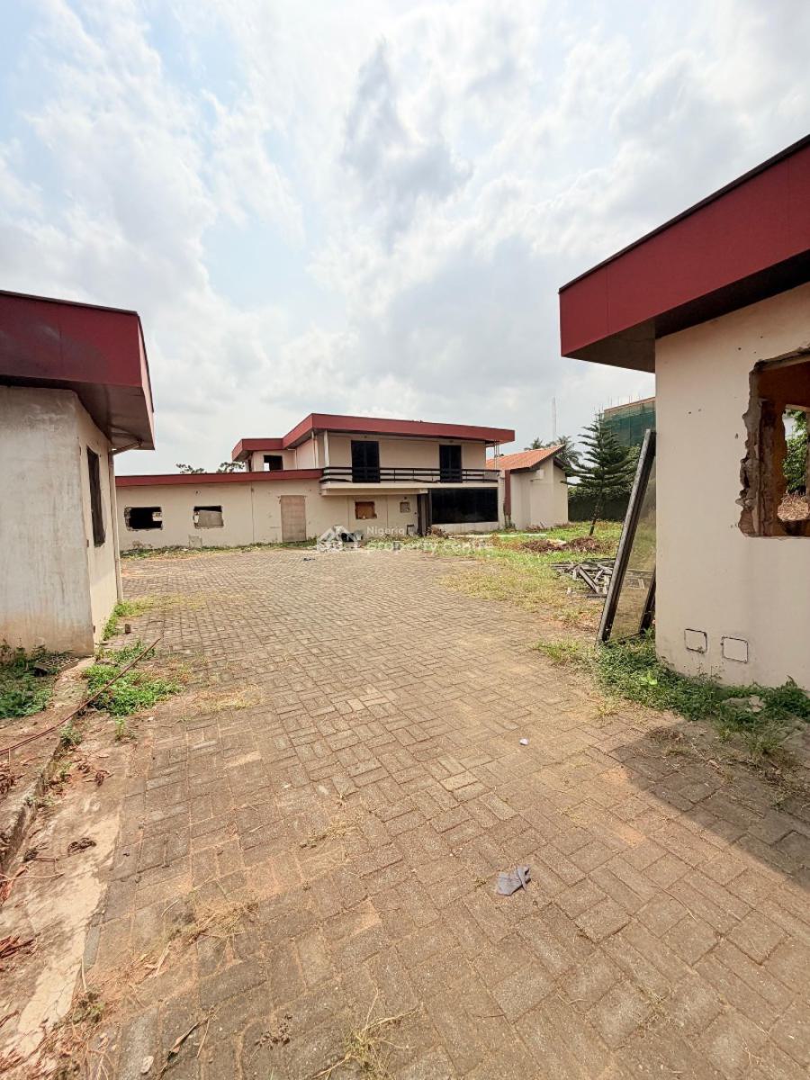 Buy and Build Land Available in a Secured Environment, Ikeja Gra, Ikeja Gra, Ikeja, Lagos, Mixed-use Land for Sale