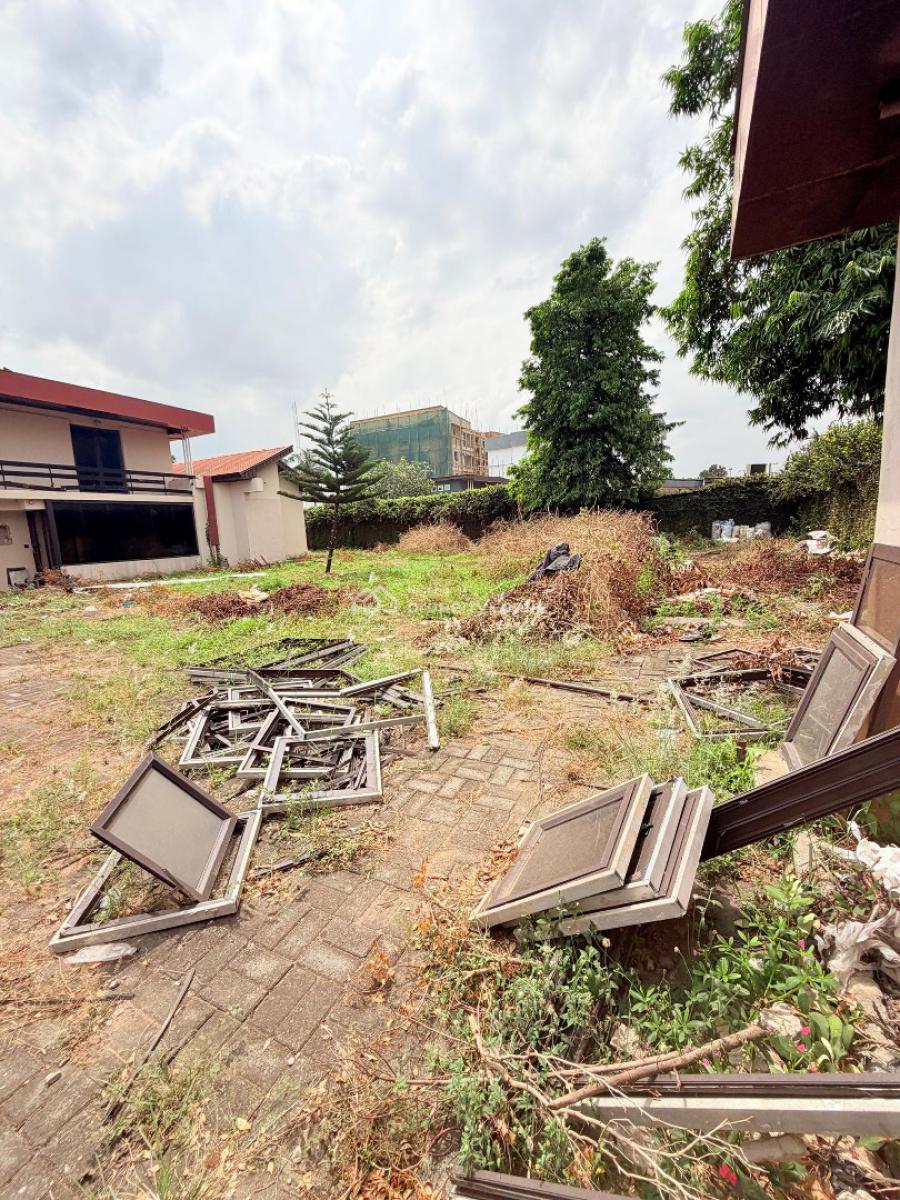 Buy and Build Land Available in a Secured Environment, Ikeja Gra, Ikeja Gra, Ikeja, Lagos, Mixed-use Land for Sale