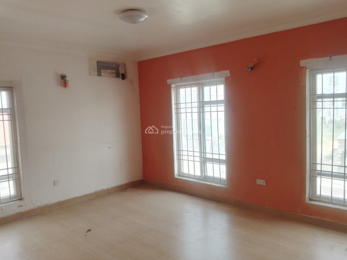 Shared Rooms in a 4 Bedroom Duplex, Pearl Garden Estate, Sangotedo, Ajah, Lagos, Flat / Apartment for Rent