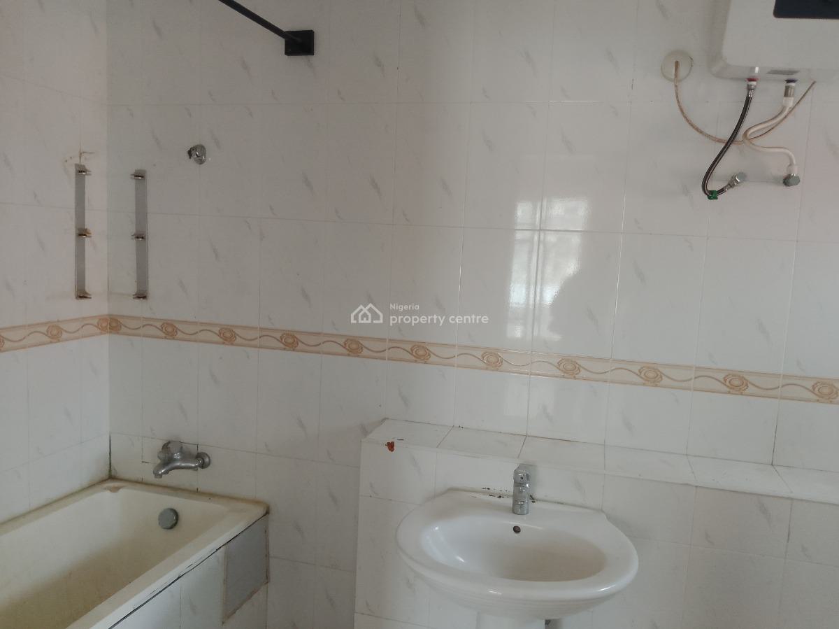 Shared Rooms in a 4 Bedroom Duplex, Pearl Garden Estate, Sangotedo, Ajah, Lagos, Flat / Apartment for Rent