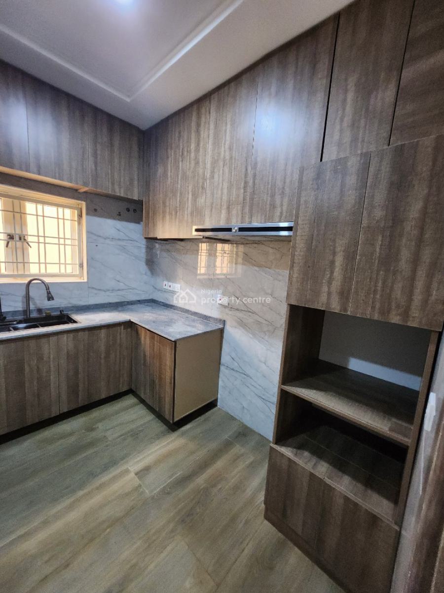 4 Bedroom Terrace Duplex with Bq in Jahi, Jahi, Jahi, Abuja, Terraced Duplex for Sale