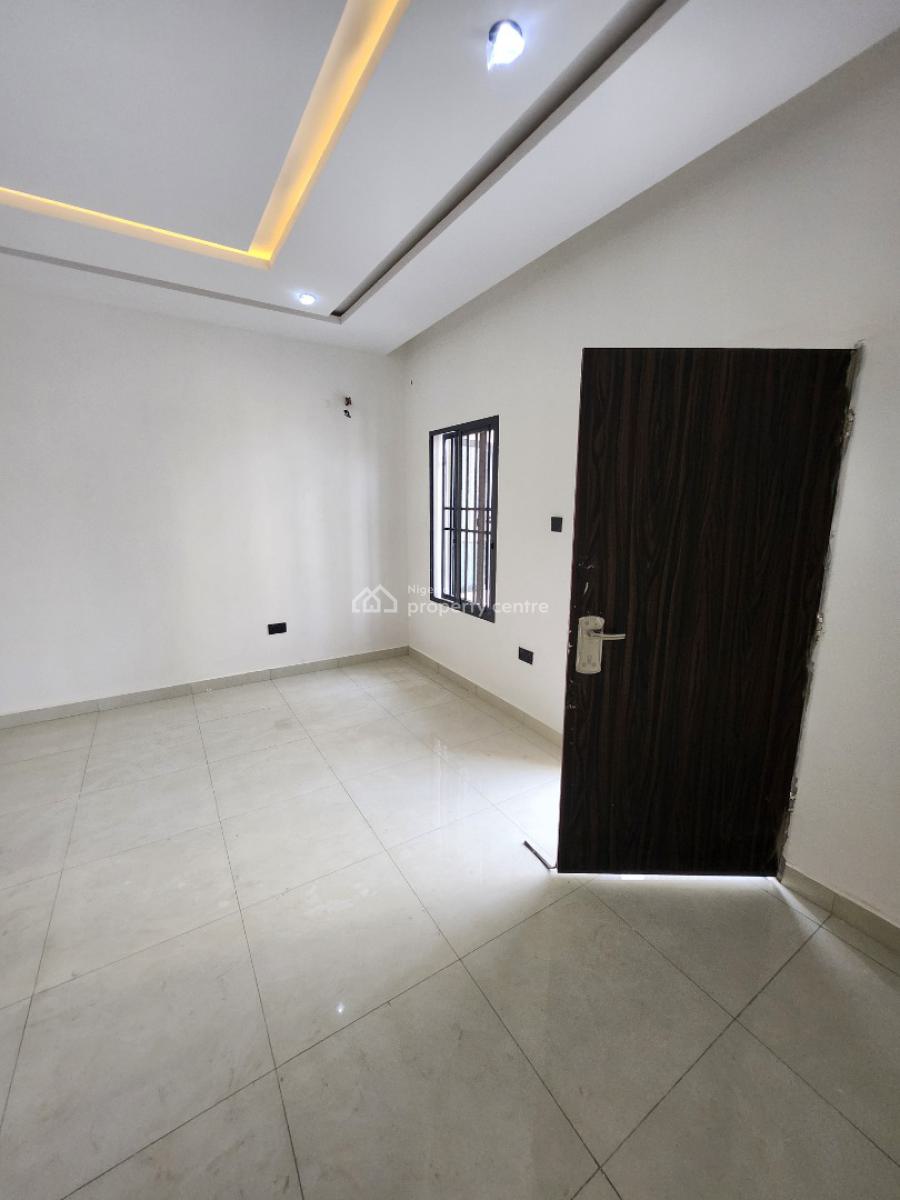 Newly Built 4 Bedroom Terrace Duplex with Bq in Jahi, Jahi, Jahi, Abuja, Terraced Duplex for Sale