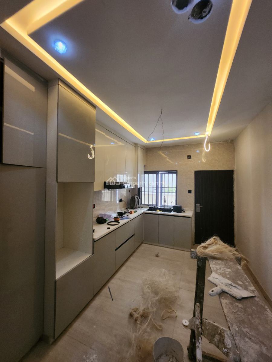 Newly Built 4 Bedroom Terrace Duplex with Bq in Jahi, Jahi, Jahi, Abuja, Terraced Duplex for Sale