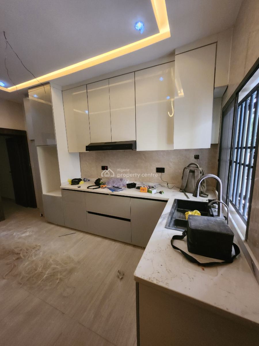 Newly Built 4 Bedroom Terrace Duplex with Bq in Jahi, Jahi, Jahi, Abuja, Terraced Duplex for Sale