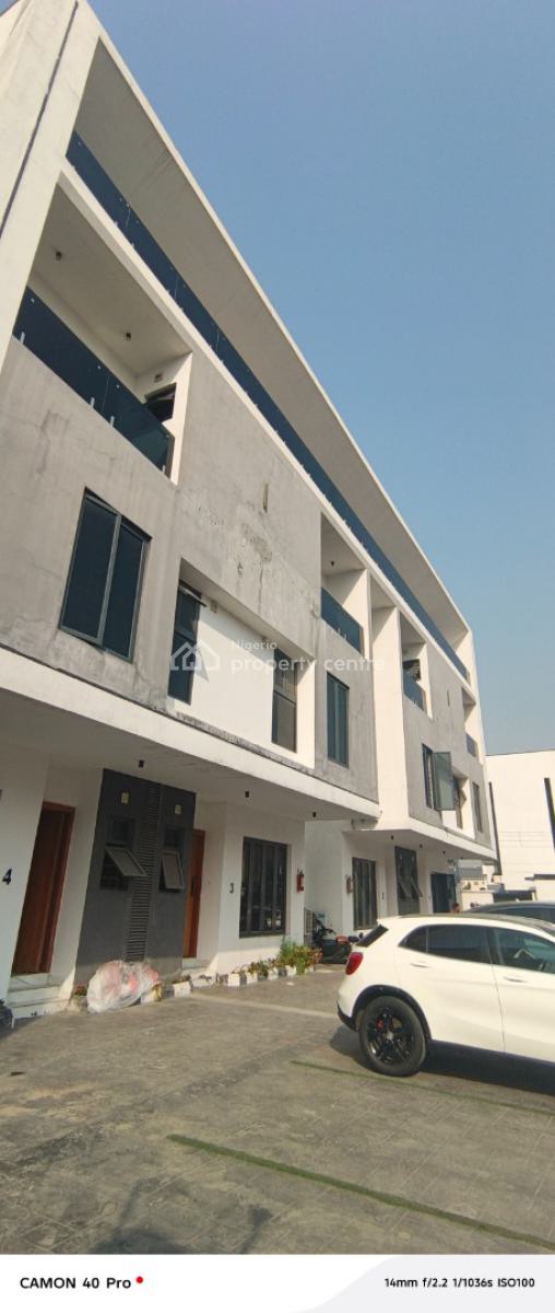 Beautiful Service 4 Bedroom Duplex in Ologolo, Off Ologolo Road, Ologolo, Lekki, Lagos, Semi-detached Duplex for Rent