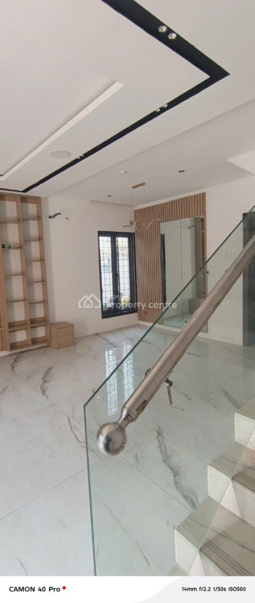 Beautiful Service 4 Bedroom Duplex in Ologolo, Off Ologolo Road, Ologolo, Lekki, Lagos, Semi-detached Duplex for Rent