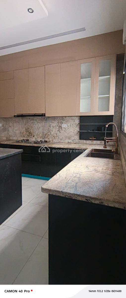 Beautiful Service 4 Bedroom Duplex in Ologolo, Off Ologolo Road, Ologolo, Lekki, Lagos, Semi-detached Duplex for Rent