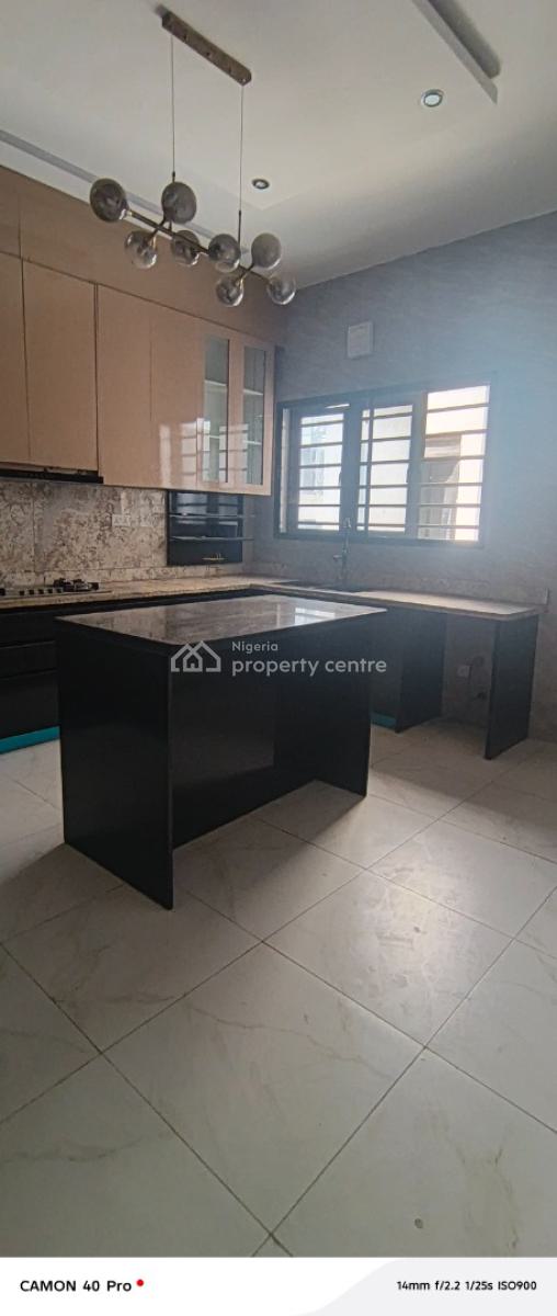 Beautiful Service 4 Bedroom Duplex in Ologolo, Off Ologolo Road, Ologolo, Lekki, Lagos, Semi-detached Duplex for Rent