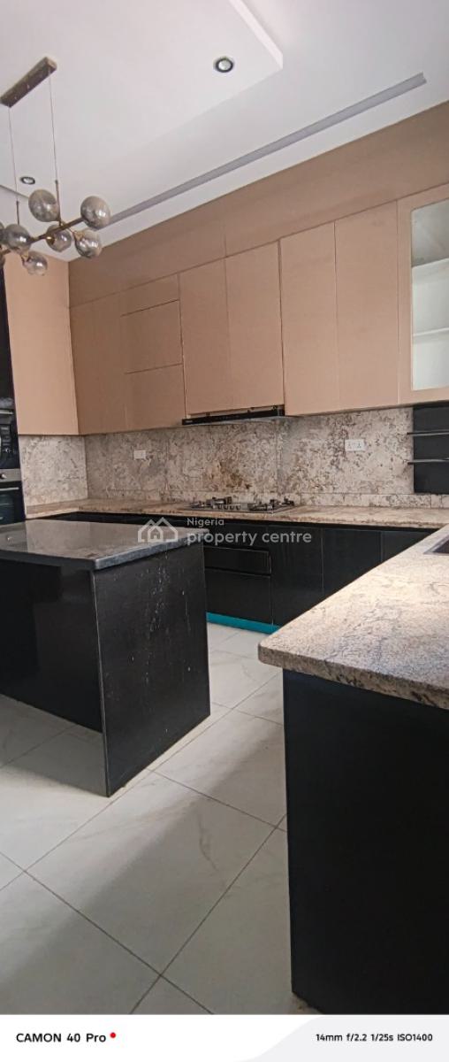 Beautiful Service 4 Bedroom Duplex in Ologolo, Off Ologolo Road, Ologolo, Lekki, Lagos, Semi-detached Duplex for Rent