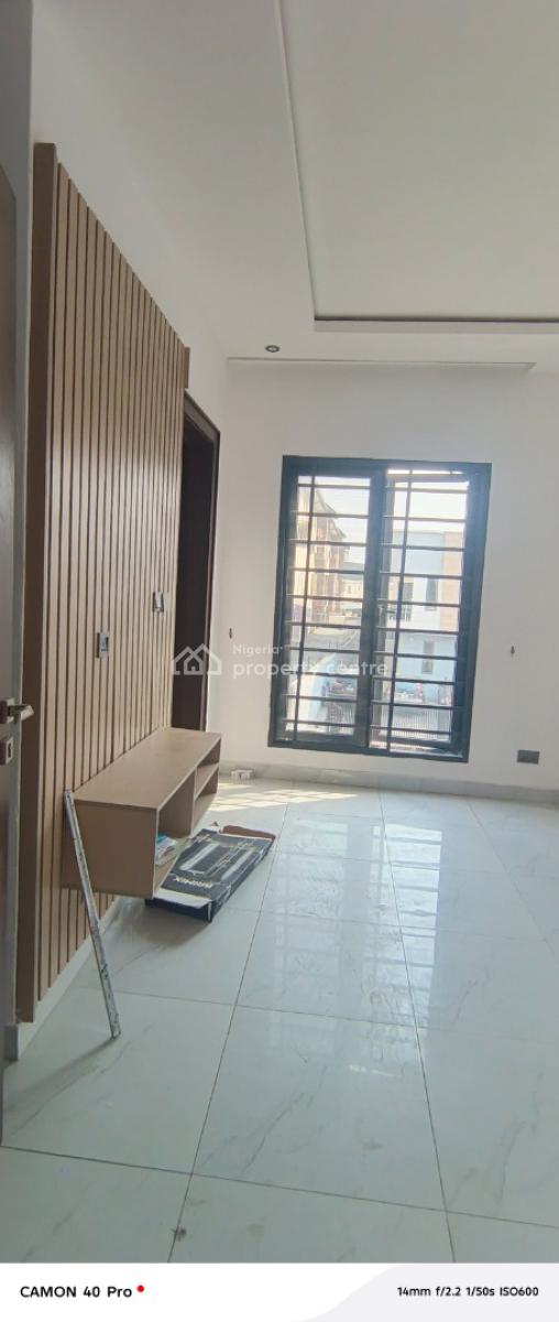 Beautiful Service 4 Bedroom Duplex in Ologolo, Off Ologolo Road, Ologolo, Lekki, Lagos, Semi-detached Duplex for Rent