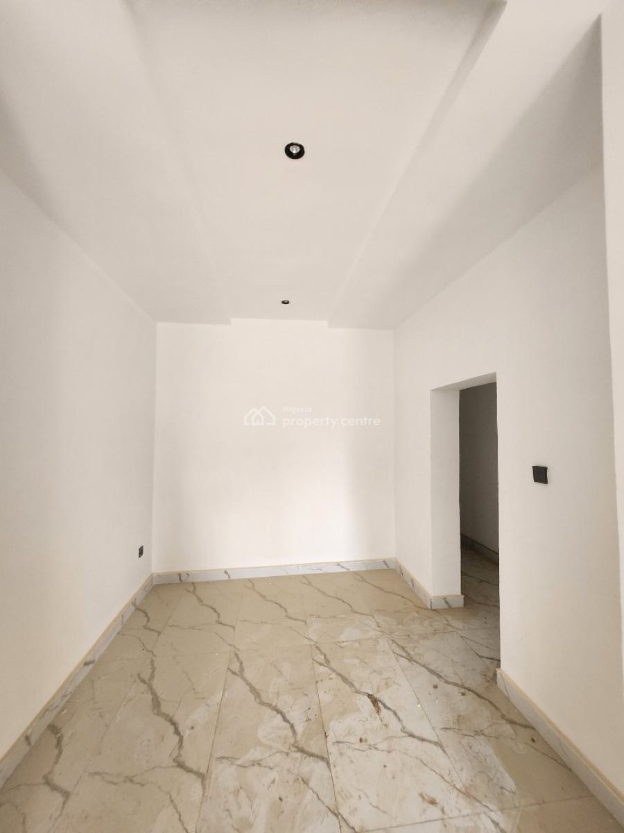 Newly Built Spacious 3 Bedroom Apartment with Bq in Jahi, Jahi, Jahi, Abuja, Block of Flats for Sale