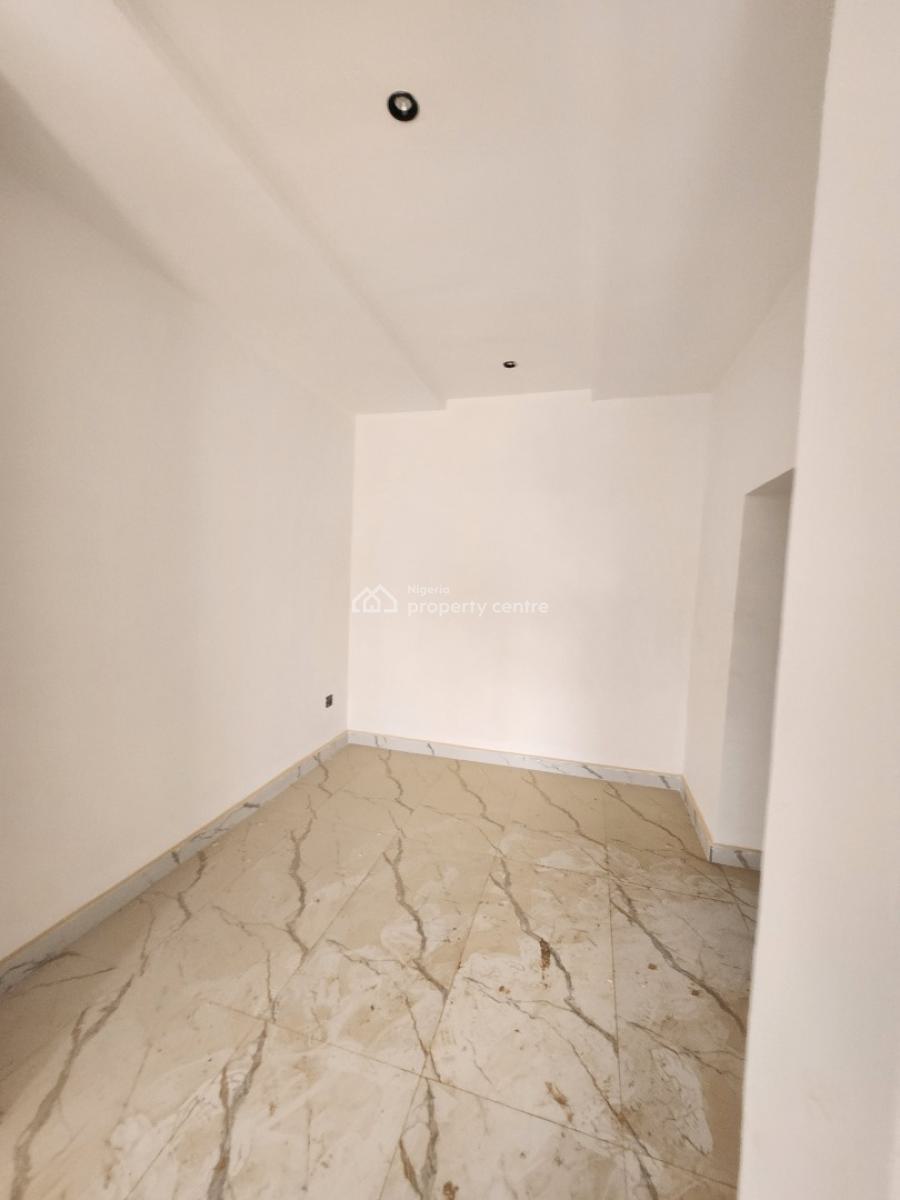 Newly Built Spacious 3 Bedroom Apartment with Bq in Jahi, Jahi, Jahi, Abuja, Block of Flats for Sale