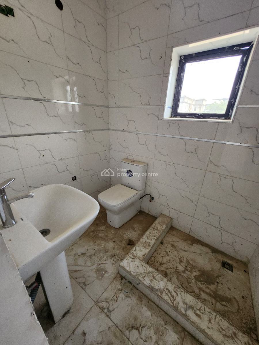 Newly Built Spacious 3 Bedroom Apartment with Bq in Jahi, Jahi, Jahi, Abuja, Block of Flats for Sale