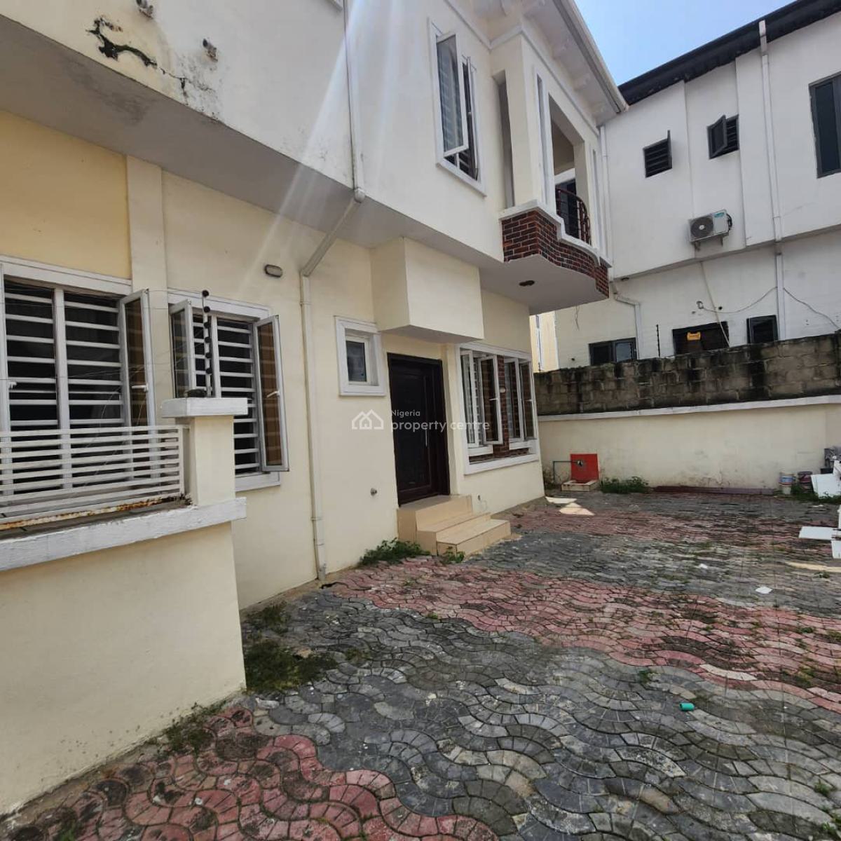 Self Compound 4 Bedroom Semi Detached Duplex, Orchid Road Eleganza Bustop Lekki Lagos, Lekki, Lagos, Semi-detached Duplex for Rent