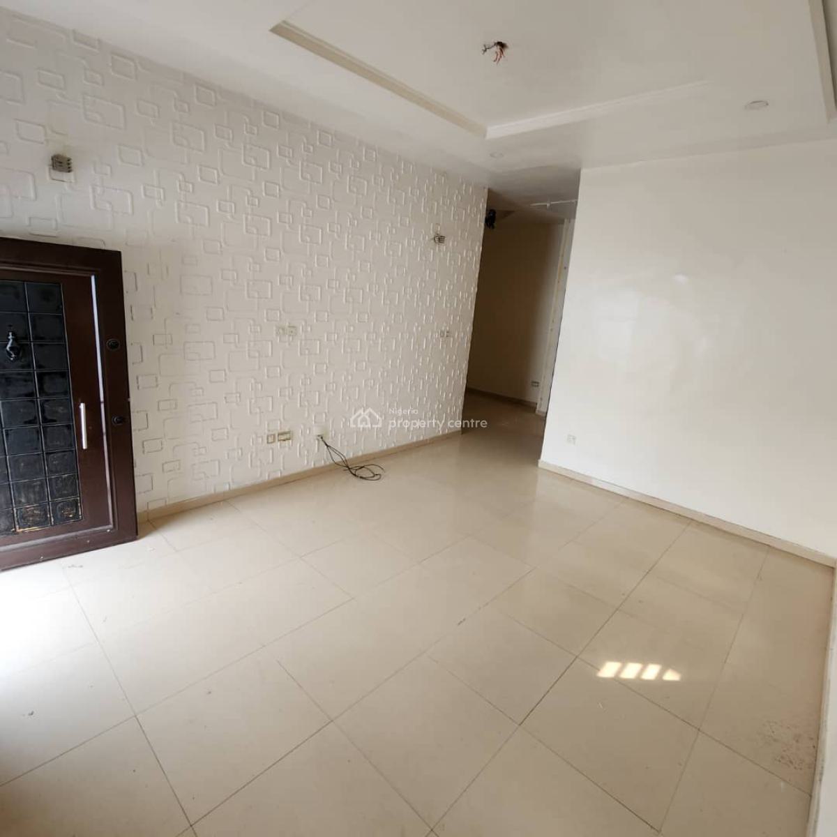 Self Compound 4 Bedroom Semi Detached Duplex, Orchid Road Eleganza Bustop Lekki Lagos, Lekki, Lagos, Semi-detached Duplex for Rent