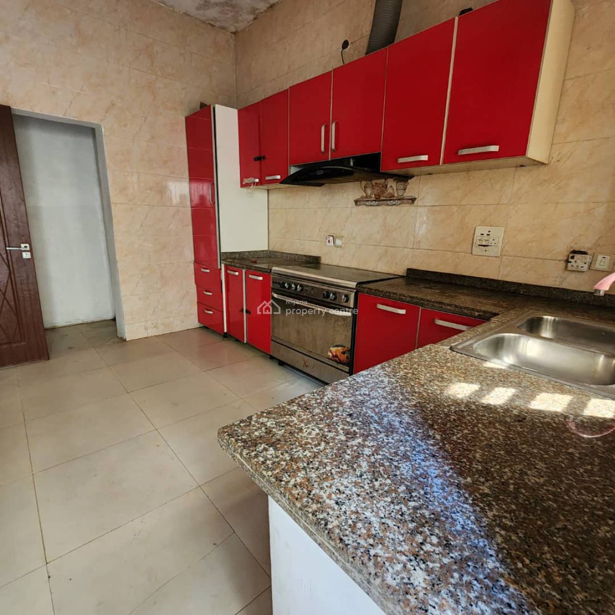 Self Compound 4 Bedroom Semi Detached Duplex, Orchid Road Eleganza Bustop Lekki Lagos, Lekki, Lagos, Semi-detached Duplex for Rent