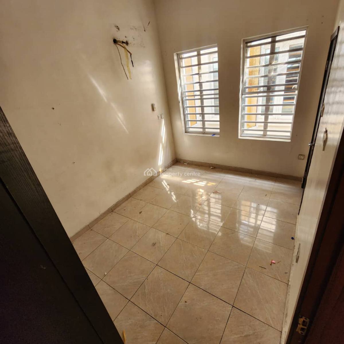 Self Compound 4 Bedroom Semi Detached Duplex, Orchid Road Eleganza Bustop Lekki Lagos, Lekki, Lagos, Semi-detached Duplex for Rent