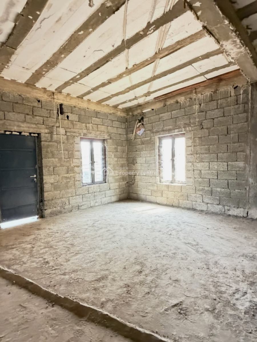 6 Bedroom Semidetached Duplex in Apo Dutse, Apo, Abuja, Semi-detached Duplex for Sale