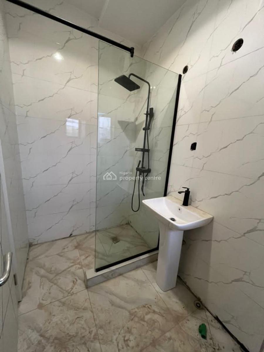 2 Bedroom Flat /apartment in Lifecamp, Life Camp, Abuja, Flat / Apartment for Sale