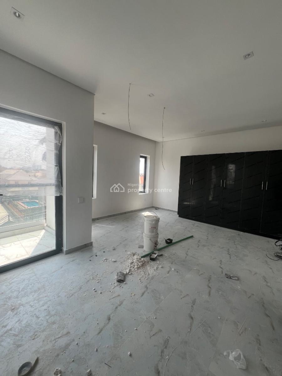 Spacious Semidetached Duplex with Amazing Facilities Lekki Phase 1, Lekki Please 1, Lekki Phase 1, Lekki, Lagos, Semi-detached Duplex for Sale