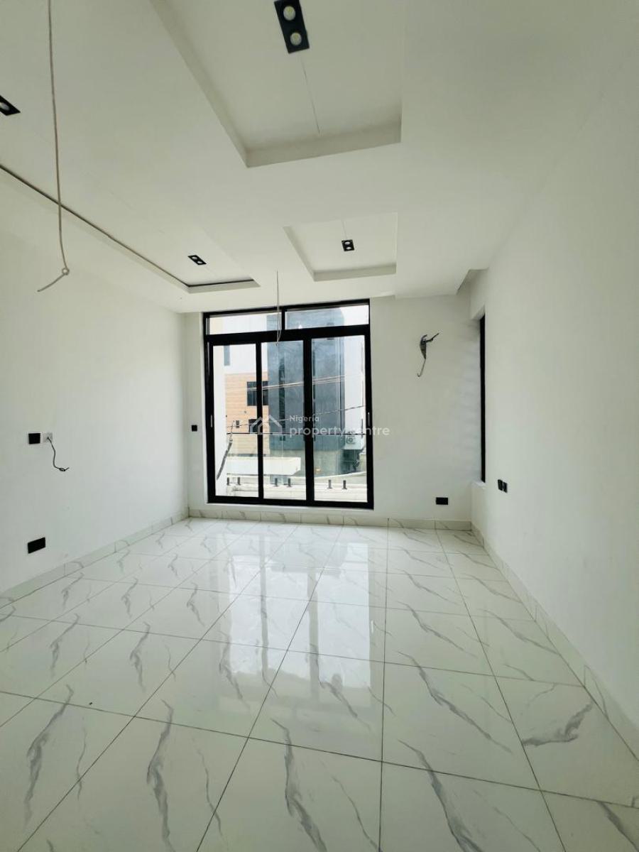 Luxury 2 Bedroom Apartment, Freedom Way, Lekki Phase 1, Lekki, Lagos, Flat / Apartment for Sale