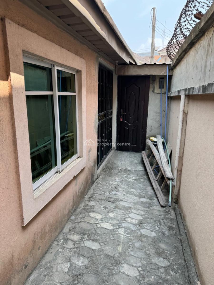 Miniflat, Chevy View Estate, Lekki Expressway, Lekki, Lagos, Mini Flat (room and Parlour) for Rent