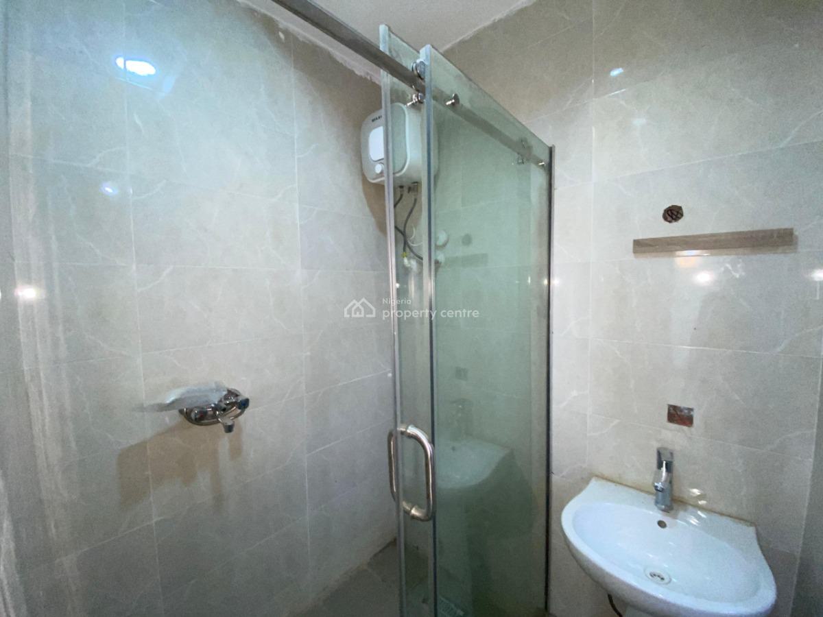 2 Bedroom Flat with Bq, Jahi, Abuja, Flat / Apartment for Rent