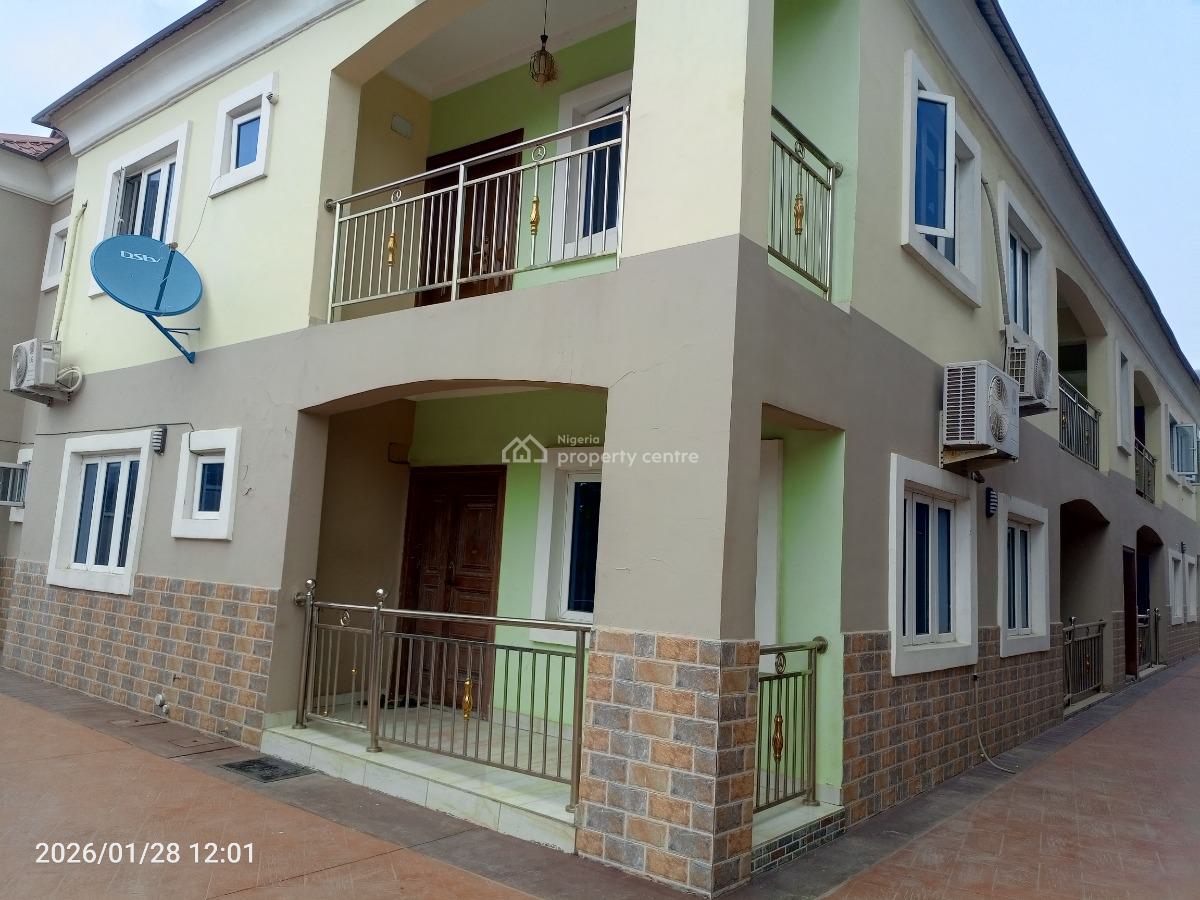 3 Bedroom Luxurious Upstairs Flat, Slightly Off Mobil Road, Ilaje Ajah Lagos, Ilaje, Ajah, Lagos, Flat / Apartment for Rent