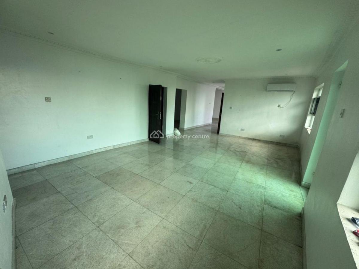 Oceanview Spacious 3 Bedroom Maisonette with Bq,, 2rd Avenue Ikoyi, Ikoyi, Lagos, Flat / Apartment for Rent