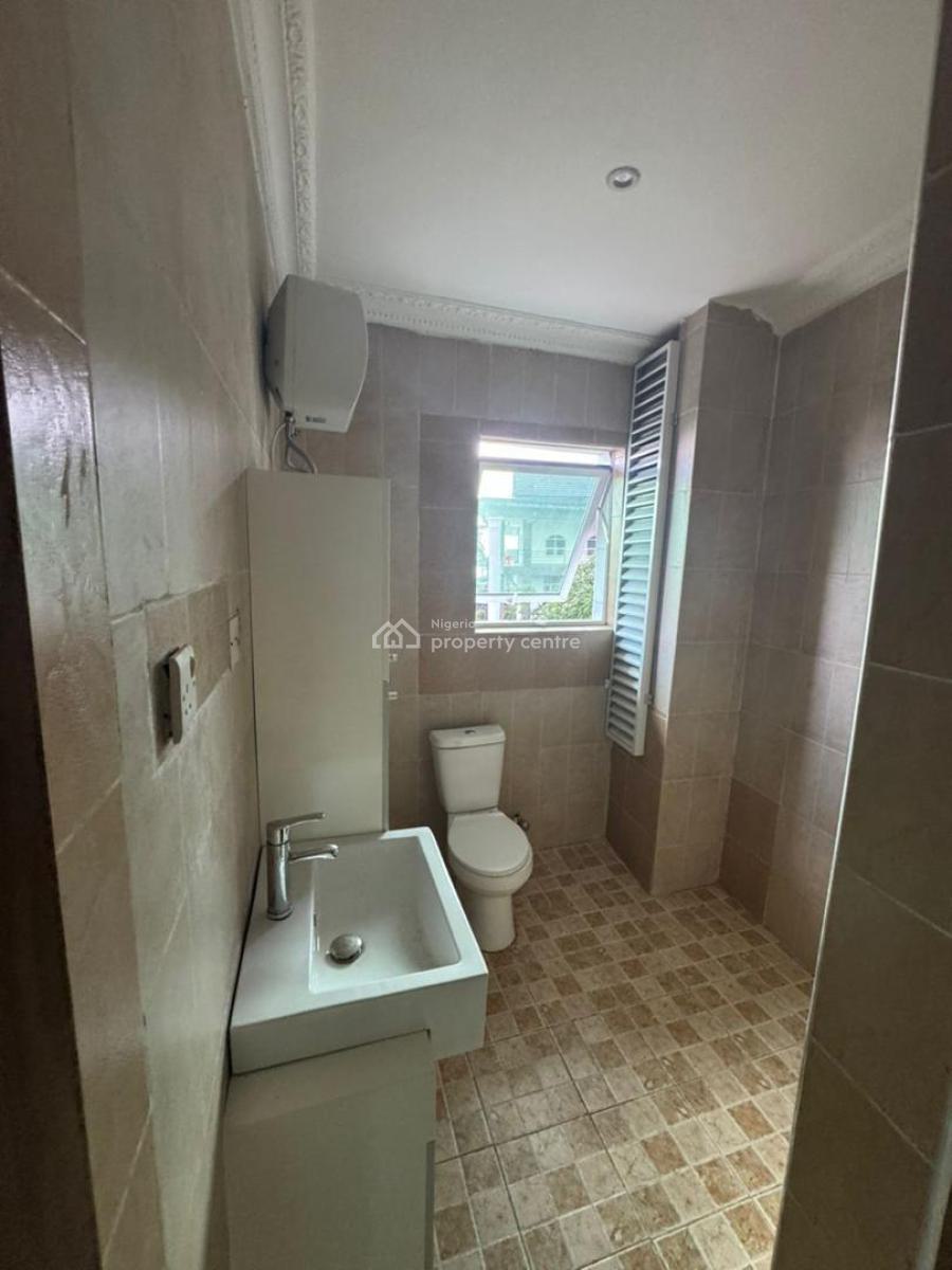 Oceanview Spacious 3 Bedroom Maisonette with Bq,, 2rd Avenue Ikoyi, Ikoyi, Lagos, Flat / Apartment for Rent