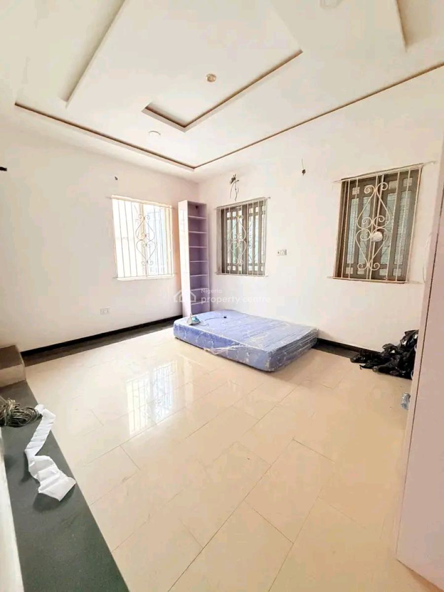 Luxury Ensuit 4bedroom Semidetached Duplex in a Secured Estate, in a Secured Estate, Anthony, Maryland, Lagos, Block of Flats for Sale