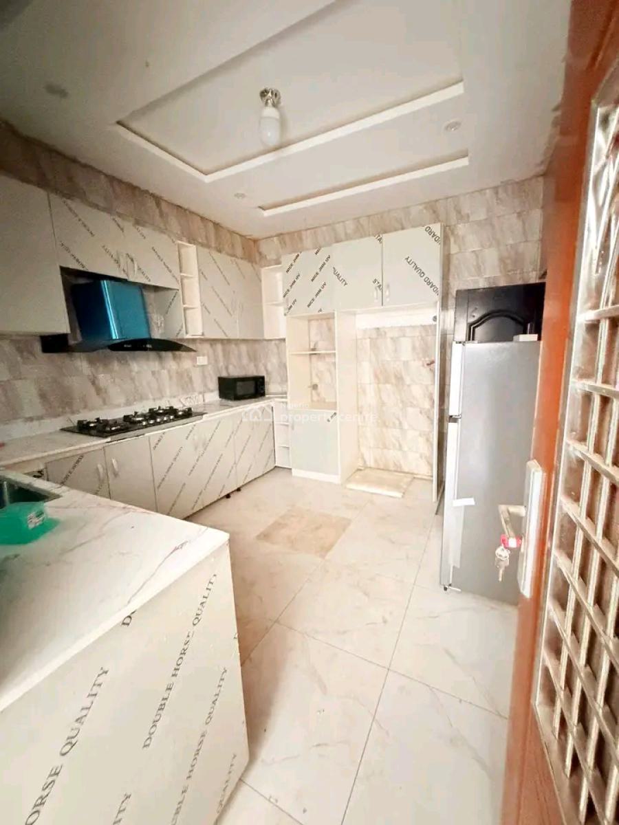 Luxury Ensuit 4bedroom Semidetached Duplex in a Secured Estate, in a Secured Estate, Anthony, Maryland, Lagos, Block of Flats for Sale