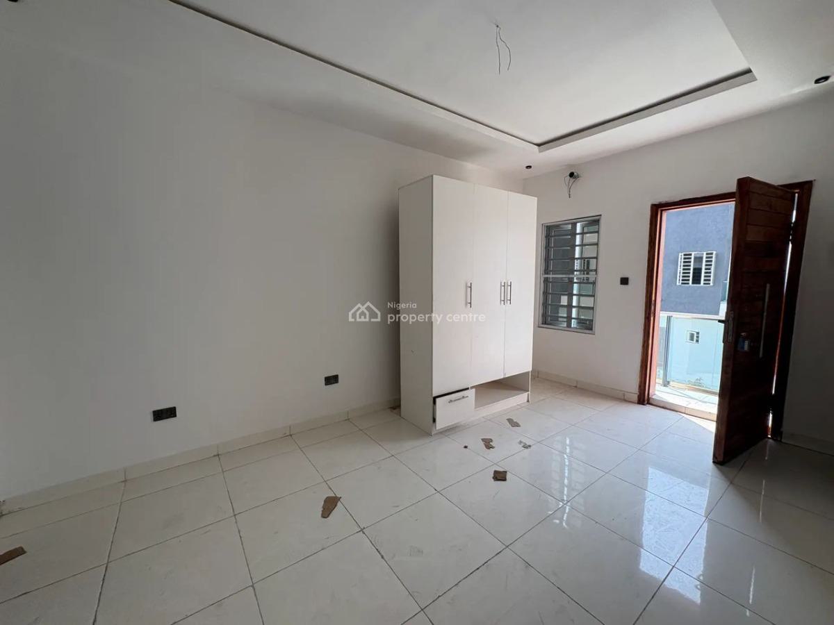 Spacious Fully Serviced 4 Bedroom Terrace Duplex, Ikate, Lekki, Lagos, Terraced Duplex for Sale