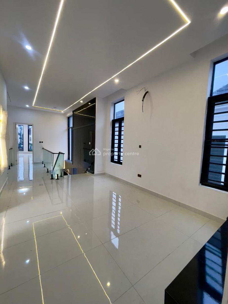 4 Bedroom Smarthome Terrace with Swimming Pool & Rooftop Terrace, Osapa, Lekki, Lagos, Terraced Duplex for Sale