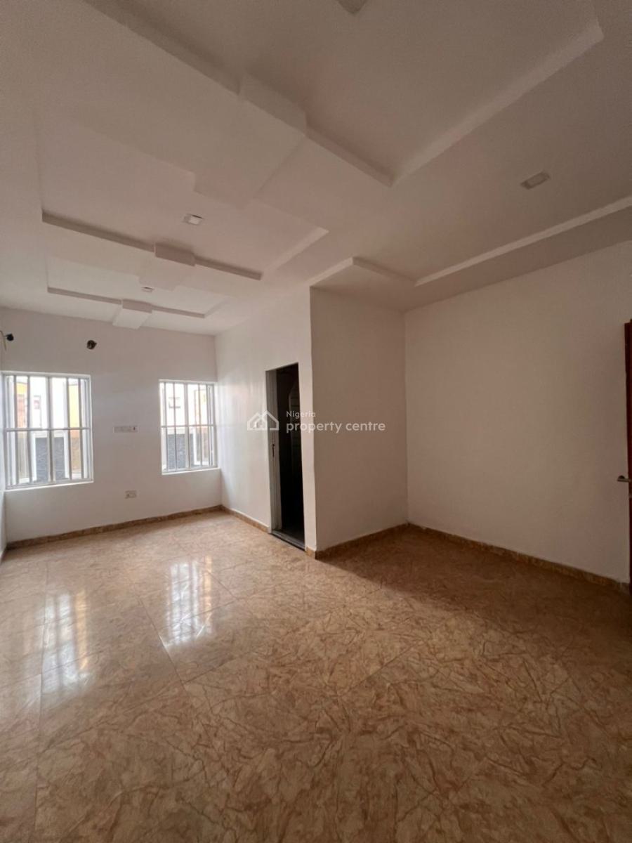 Well Built 2 Beds Flat Apartment, Gilmore, Jahi, Abuja, Flat / Apartment for Sale