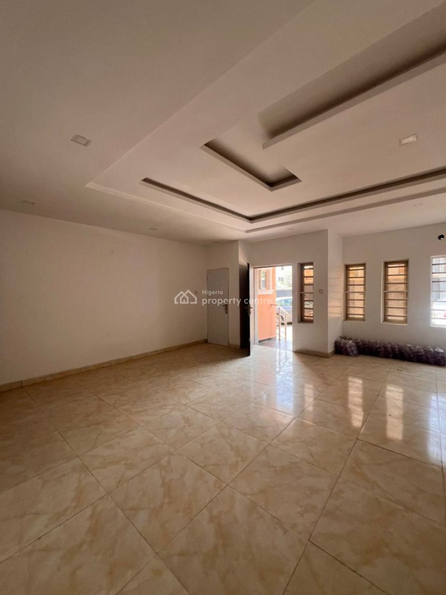 Well Built 2 Beds Flat Apartment, Gilmore, Jahi, Abuja, Flat / Apartment for Sale