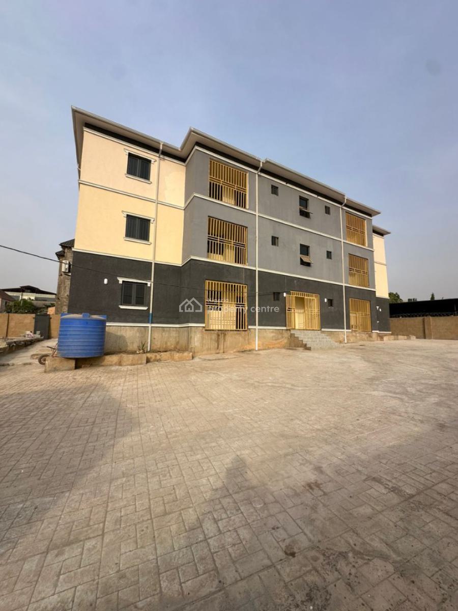 Well Built 2 Beds Apartment, Dawaki, Gwarinpa, Abuja, Flat / Apartment for Sale