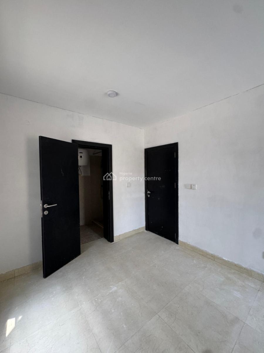 Spacious Fully Serviced 2 Bedroom Apartment, Osapa London, Lekki, Lagos, Block of Flats for Sale