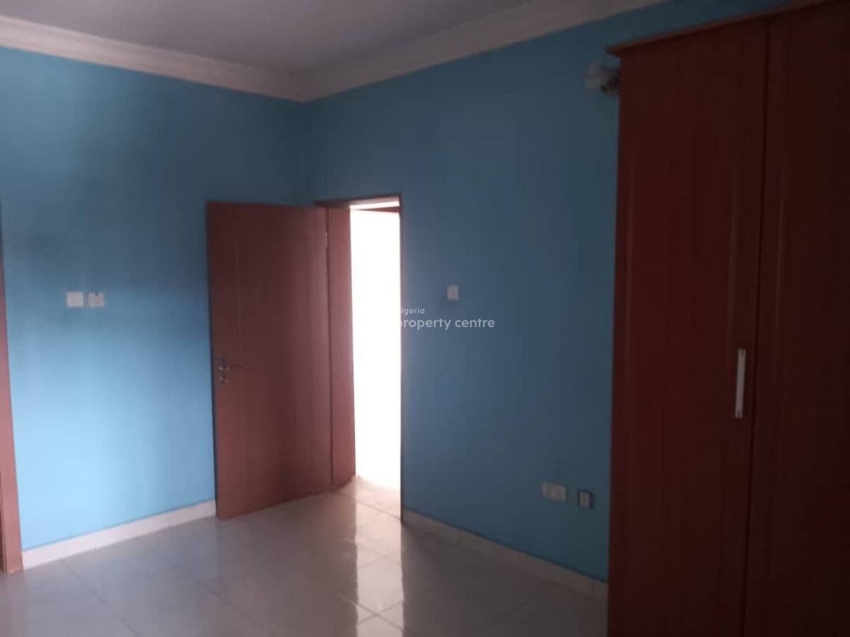 Serviced 4bedroom Terrace Duplex with B.q, Ikeja Gra, Ikeja, Lagos, Terraced Duplex for Rent