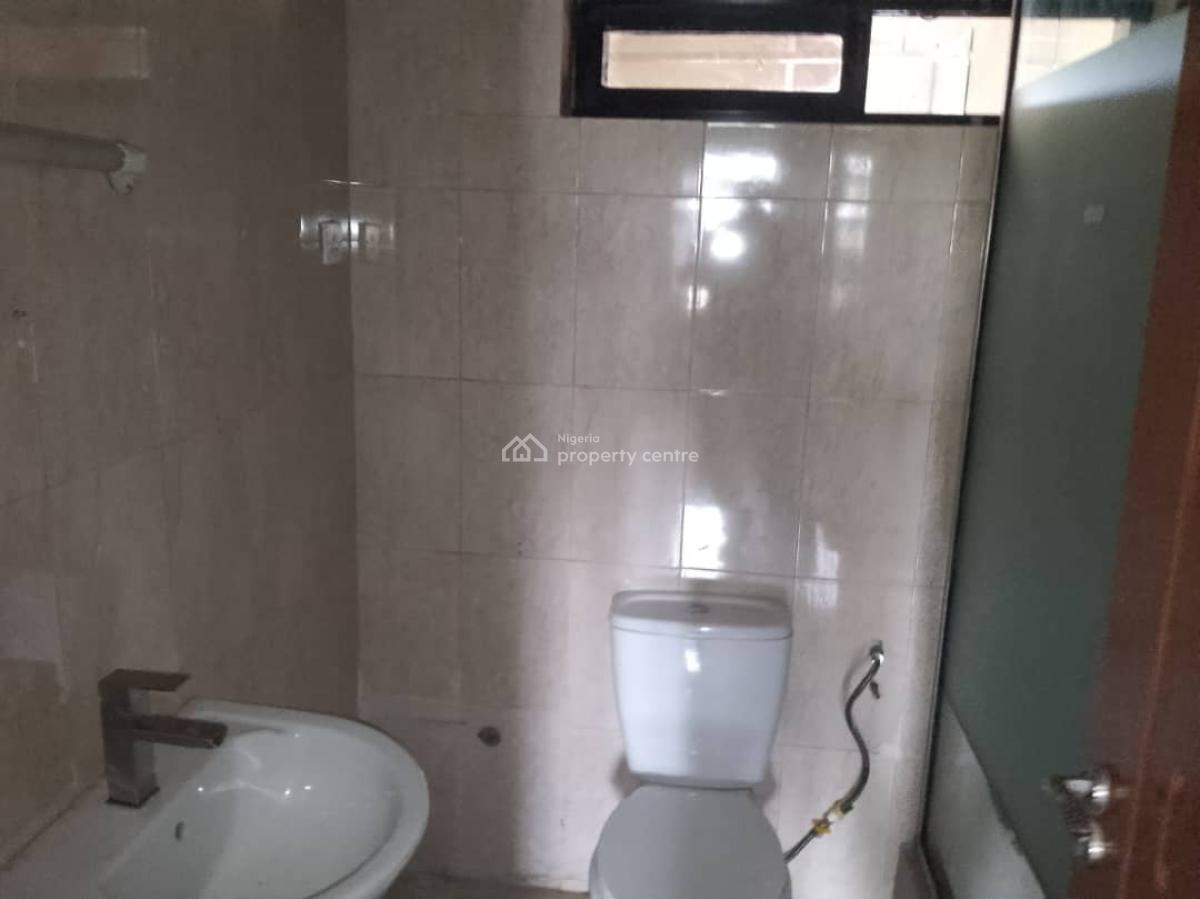 Serviced 4bedroom Terrace Duplex with B.q, Ikeja Gra, Ikeja, Lagos, Terraced Duplex for Rent