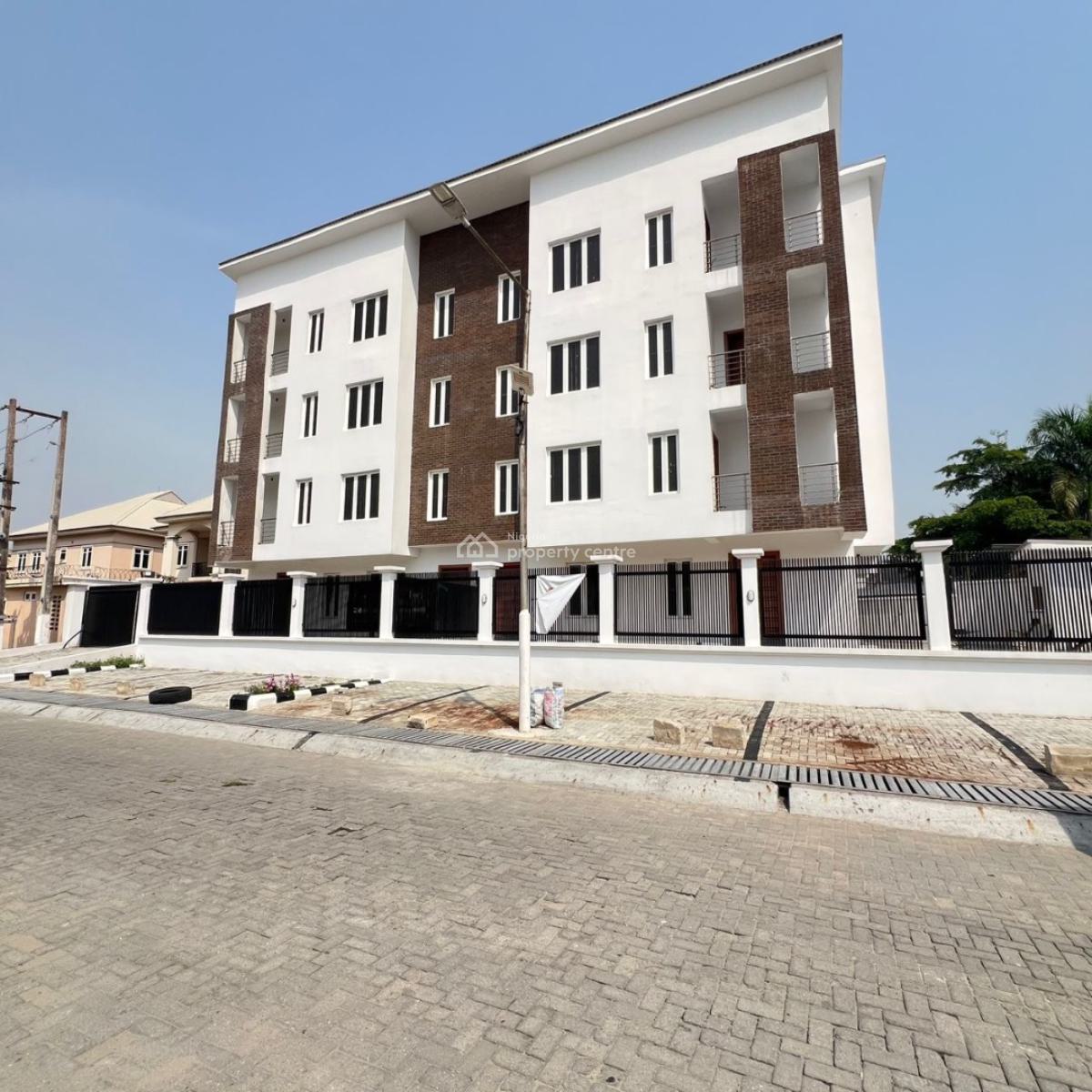 5 Bedroom Maisonette with Bq, Lekki Phase 1, Lekki, Lagos, Block of Flats for Sale